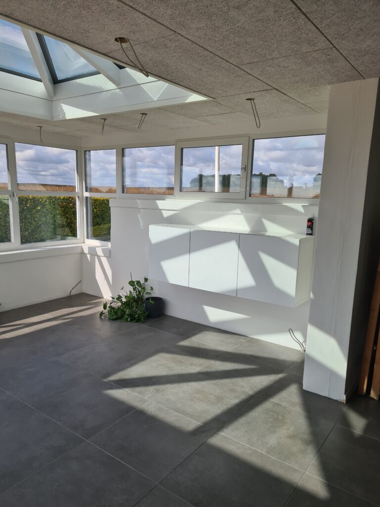 Helårs tilbygning med 180° lysindtag